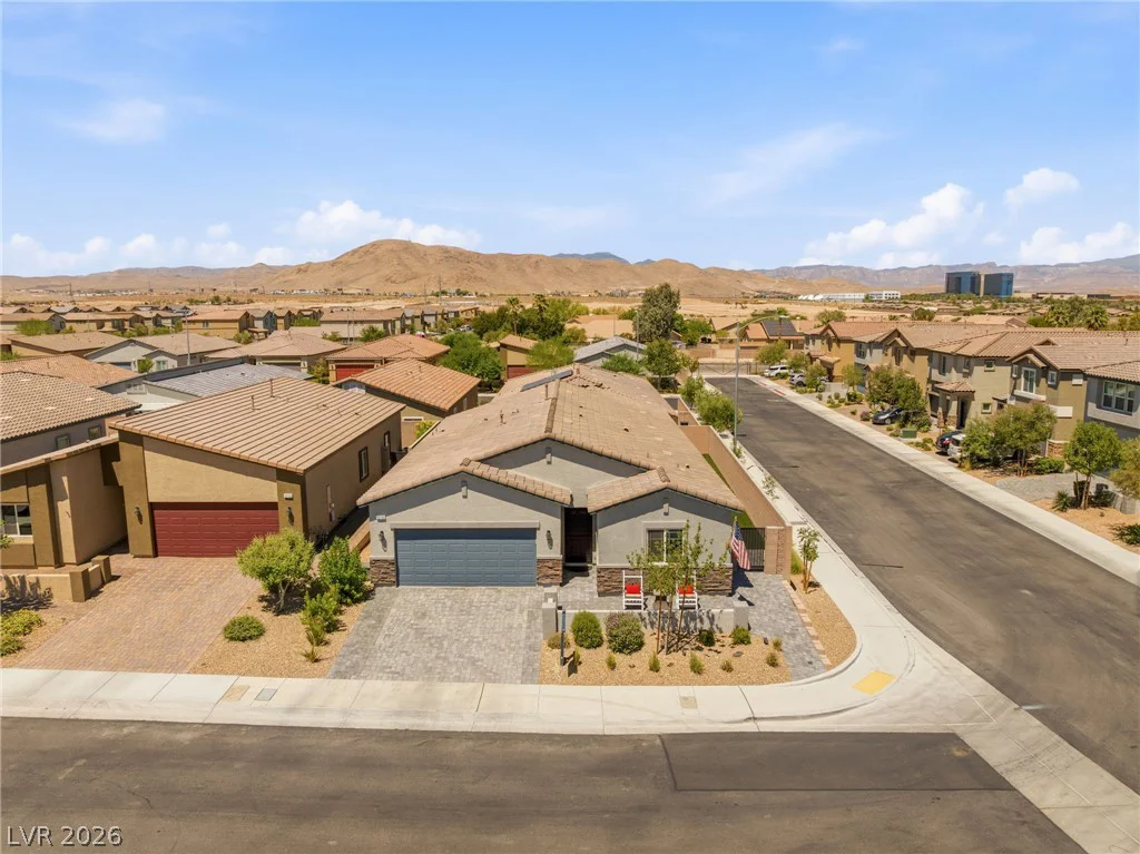 12755 Silver Satin, Henderson, NV 89044