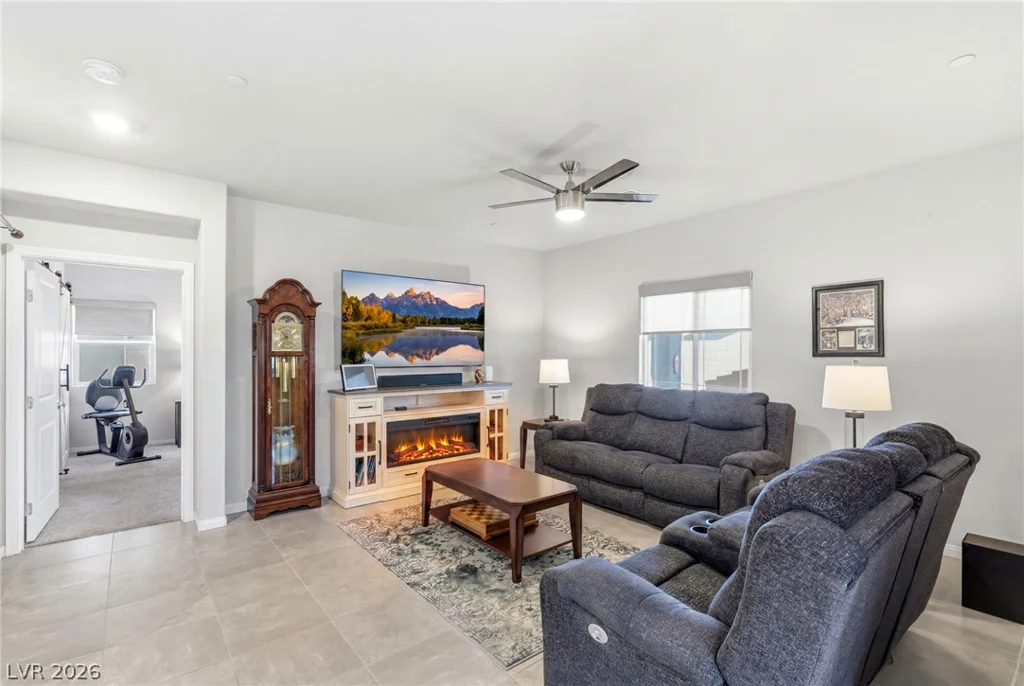 12755 Silver Satin, Henderson, NV 89044