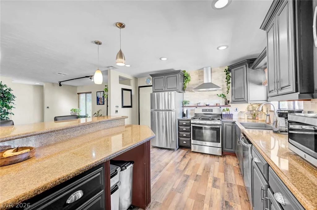 3949 Brighthill, Las Vegas, NV 89121