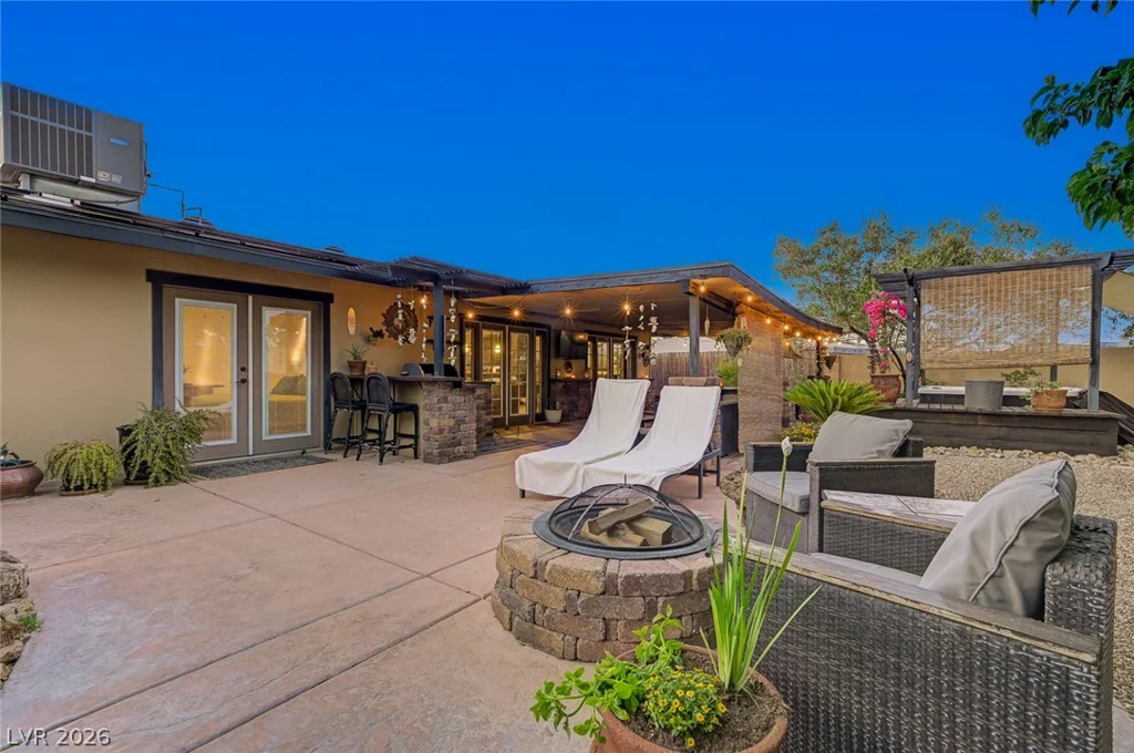 3949 Brighthill, Las Vegas, NV 89121