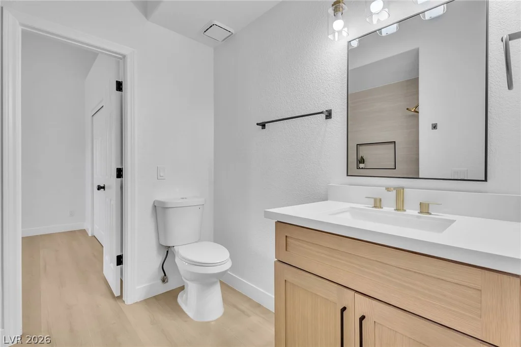 5225 Reno, Las Vegas, NV 89118