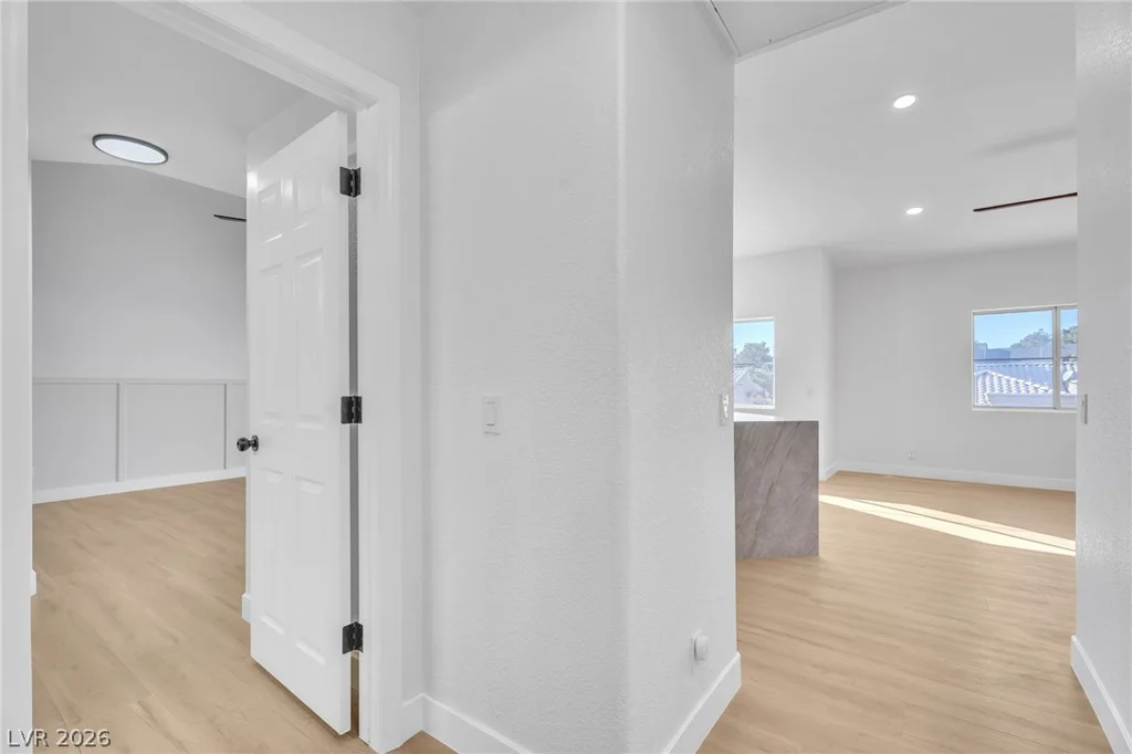 5225 Reno, Las Vegas, NV 89118