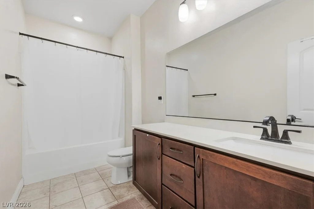 8549 Alberta Falls, Las Vegas, NV 89113
