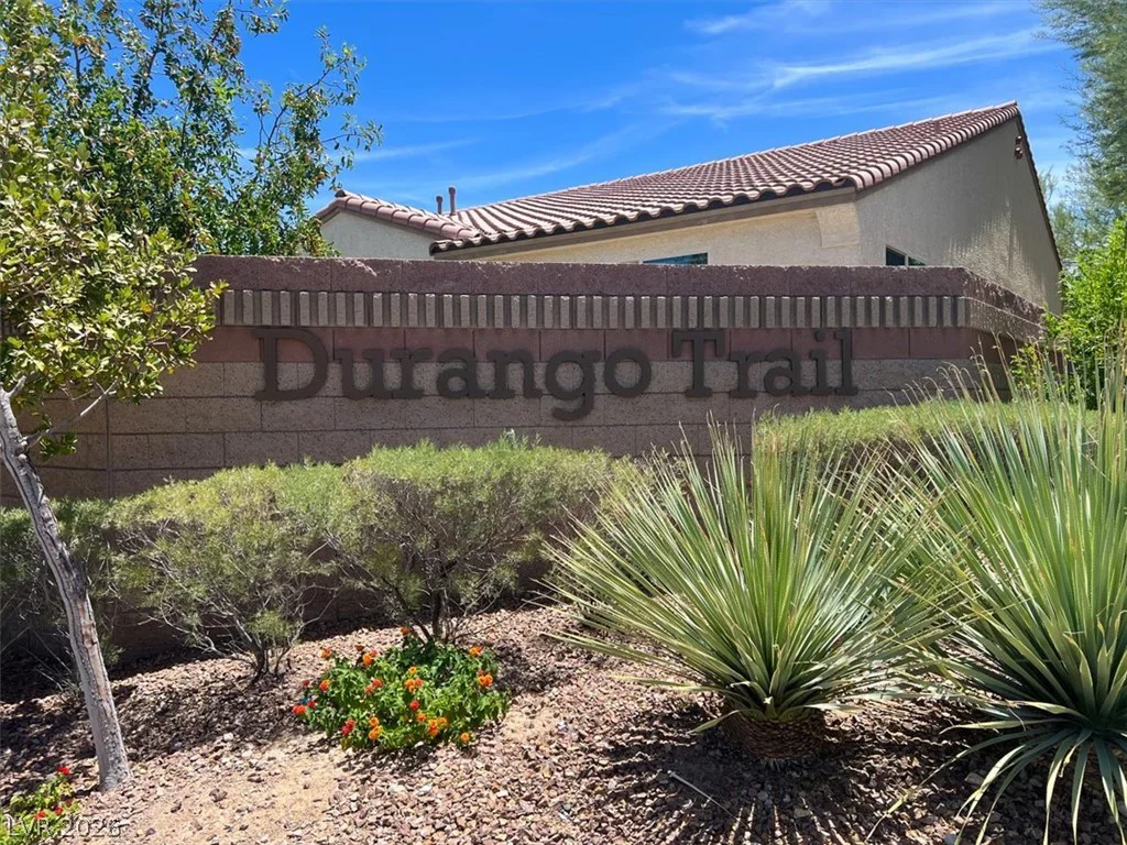 8549 Alberta Falls, Las Vegas, NV 89113