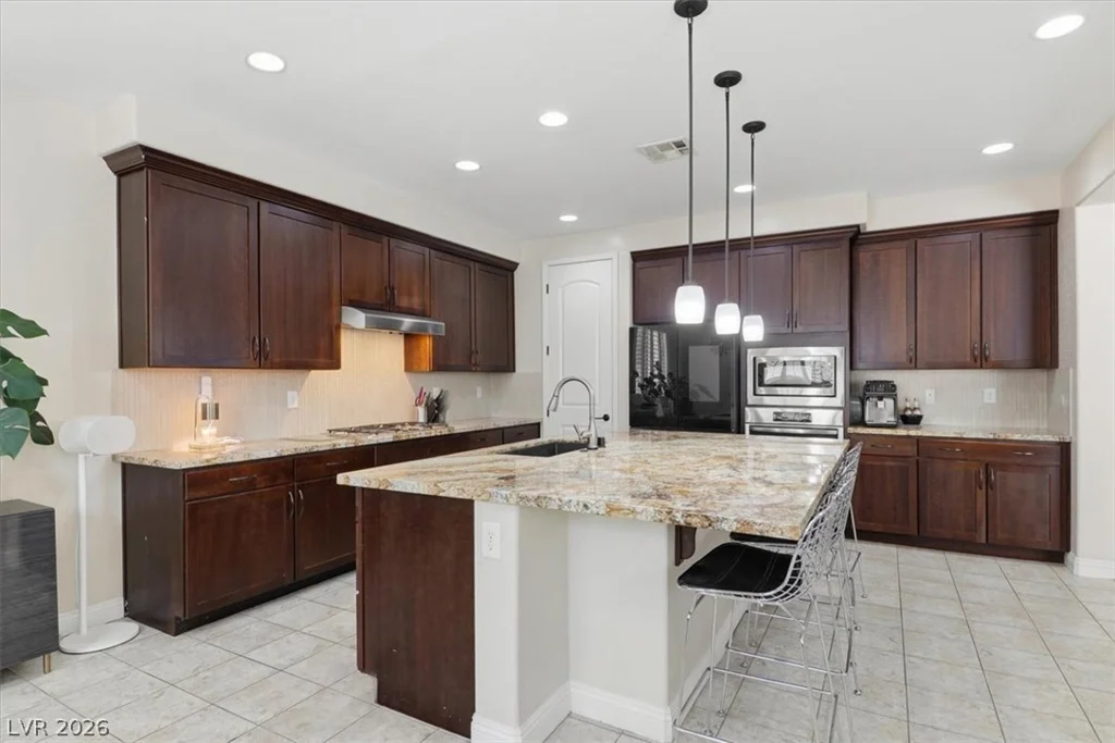 8549 Alberta Falls, Las Vegas, NV 89113