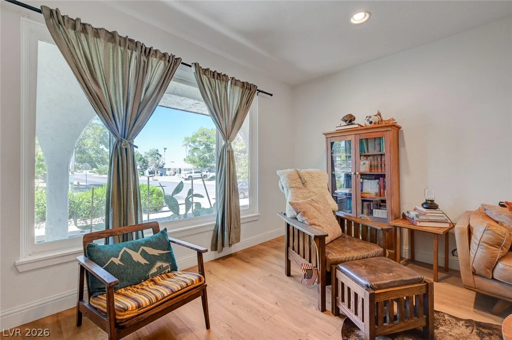 3507 La Paloma, Las Vegas, NV 89121