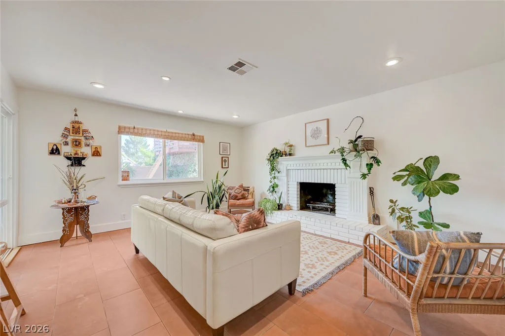 3507 La Paloma, Las Vegas, NV 89121