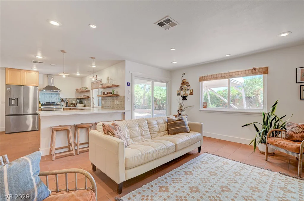 3507 La Paloma, Las Vegas, NV 89121