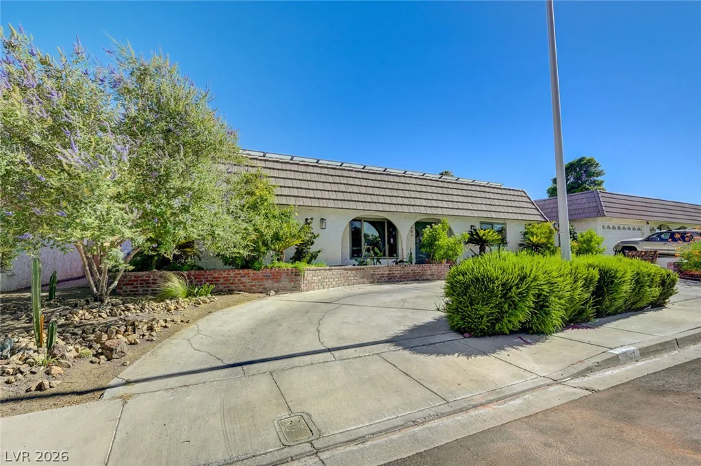 3507 La Paloma, Las Vegas, NV 89121
