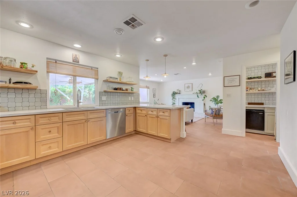 3507 La Paloma, Las Vegas, NV 89121