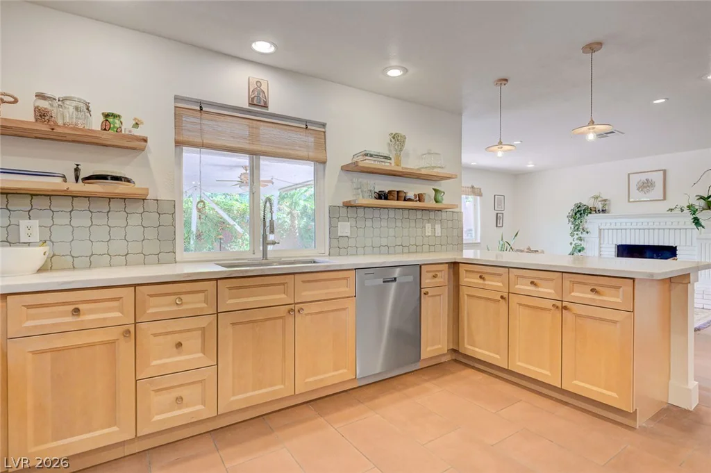 3507 La Paloma, Las Vegas, NV 89121