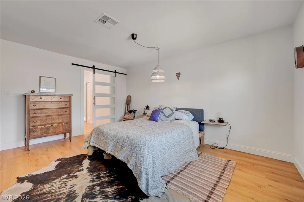 3507 La Paloma, Las Vegas, NV 89121