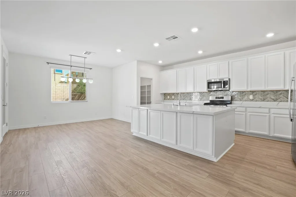 1118 Junipine, North Las Vegas, NV 89081
