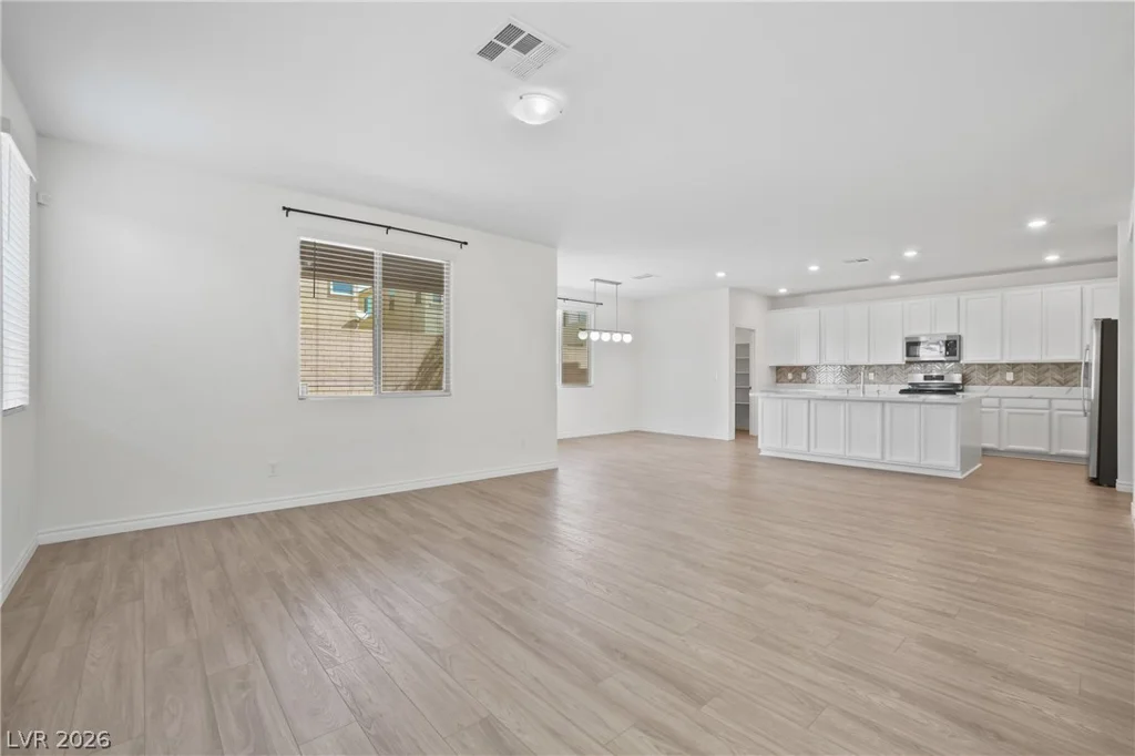 1118 Junipine, North Las Vegas, NV 89081