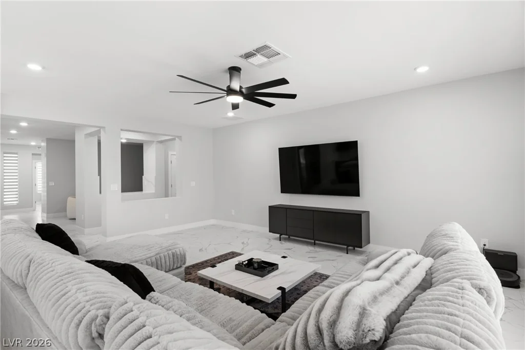 7142 Bold Rock, Las Vegas, NV 89113