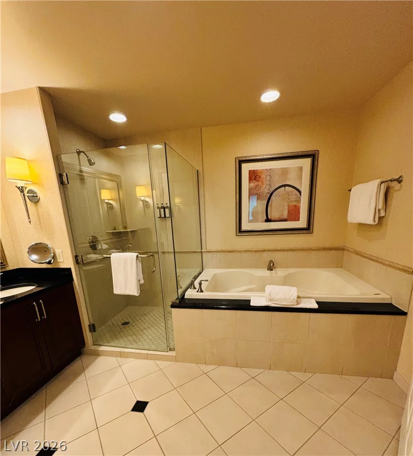 125 Harmon, Las Vegas, NV 89109