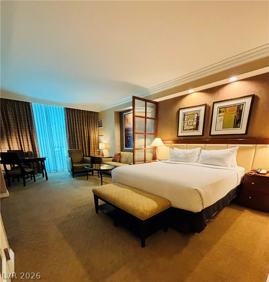 125 Harmon, Las Vegas, NV 89109