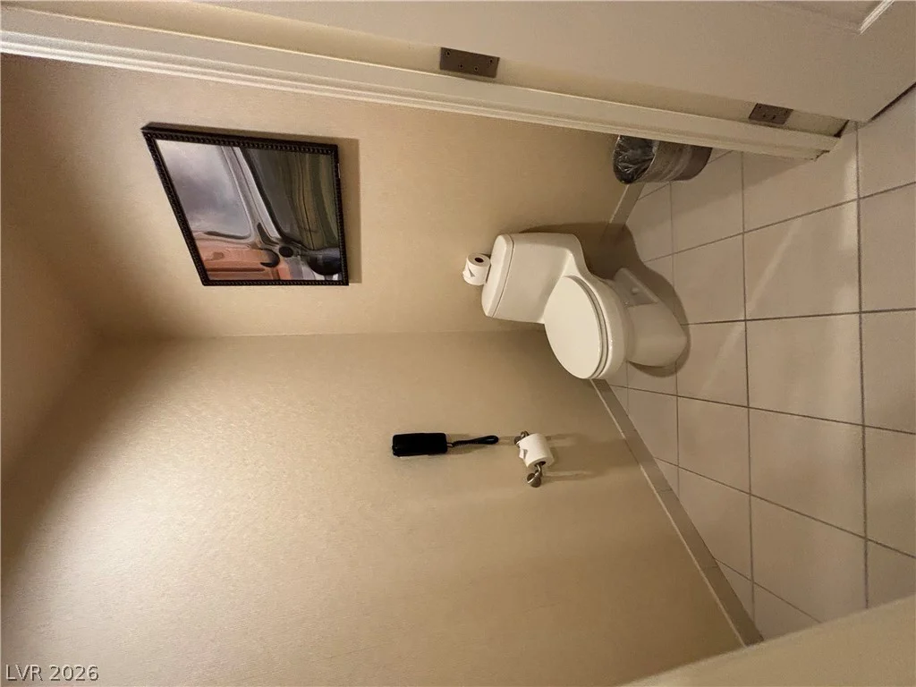 125 Harmon, Las Vegas, NV 89109