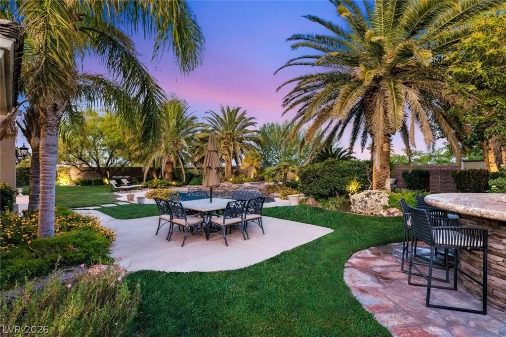 10925 Iris Canyon, Las Vegas, NV 89135