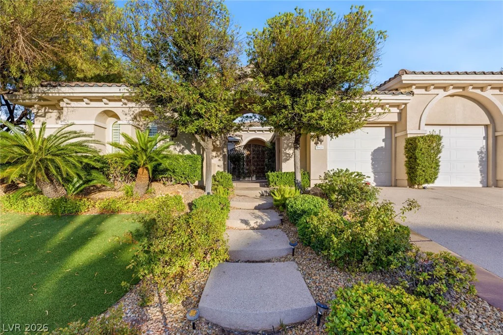 10925 Iris Canyon, Las Vegas, NV 89135