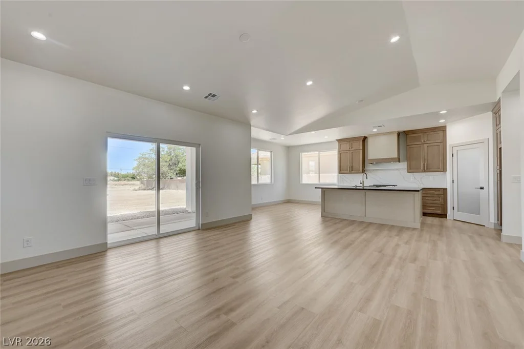 1890 Manzanita, Pahrump, NV 89048