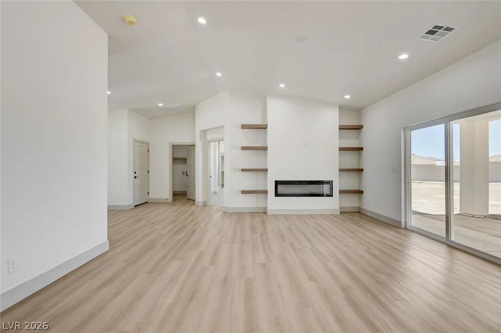 1890 Manzanita, Pahrump, NV 89048