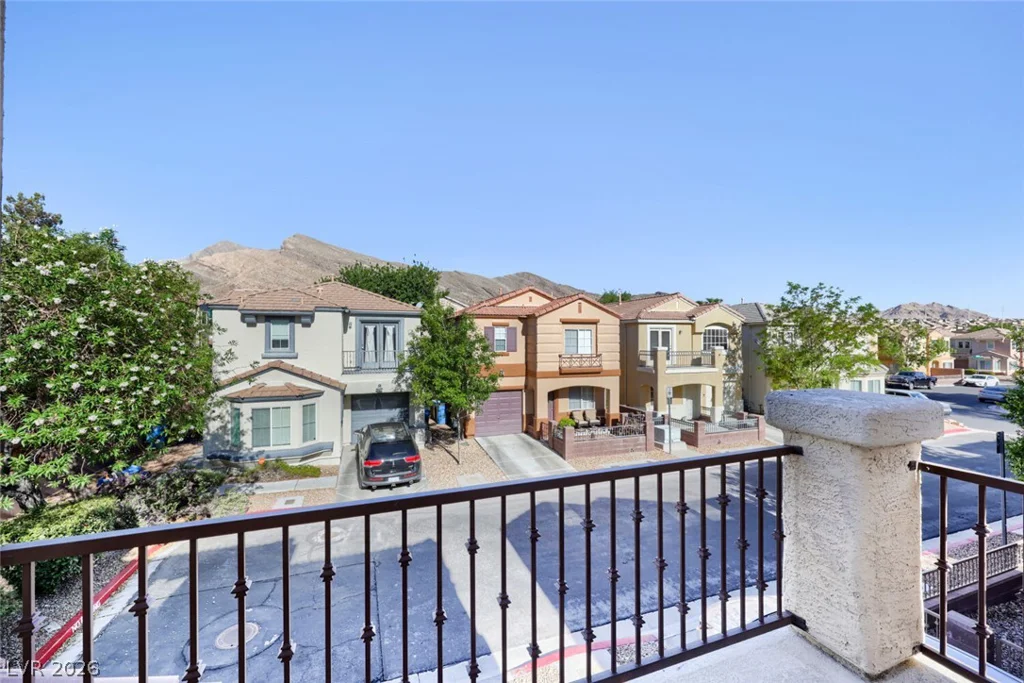 3610 Canoe Camp, Las Vegas, NV 89129