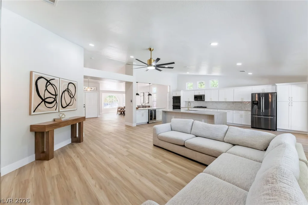 5120 Gentle River, Las Vegas, NV 89130