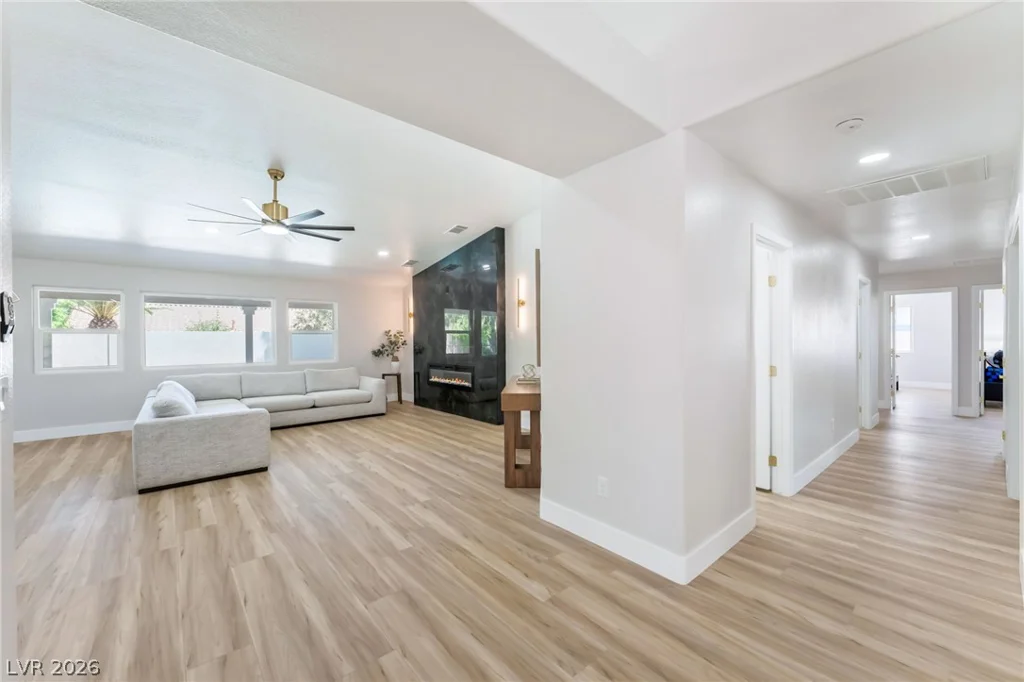5120 Gentle River, Las Vegas, NV 89130