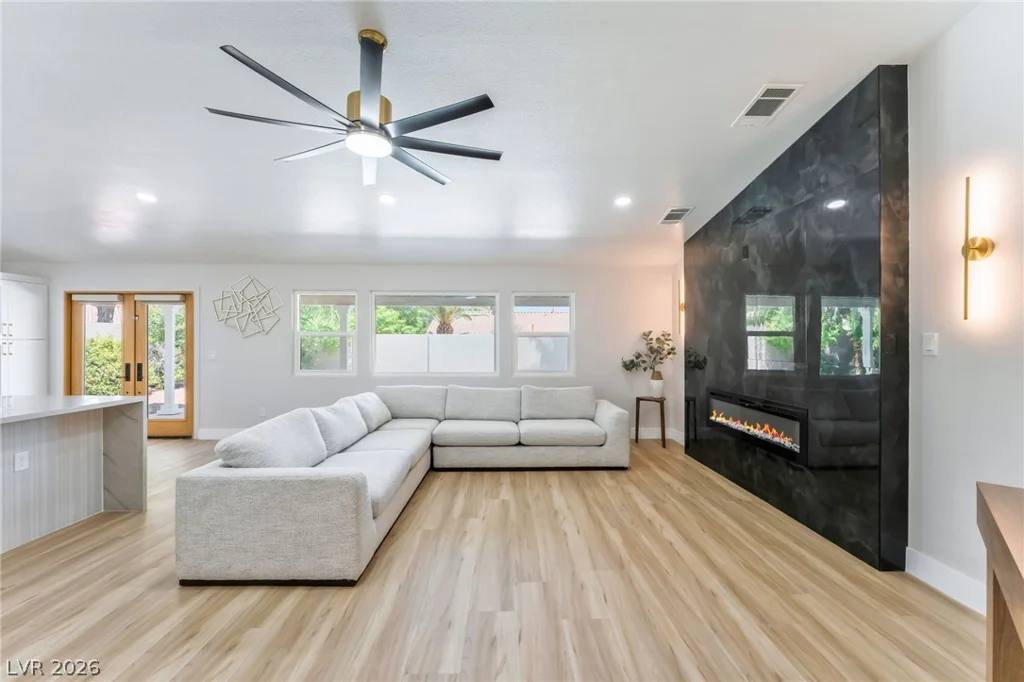 5120 Gentle River, Las Vegas, NV 89130