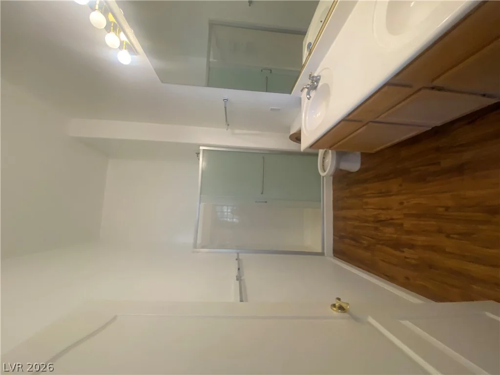 700 Carnegie, Henderson, NV 89052