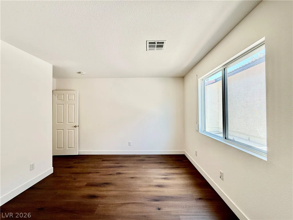 5929 Ferrell, North Las Vegas, NV 89031