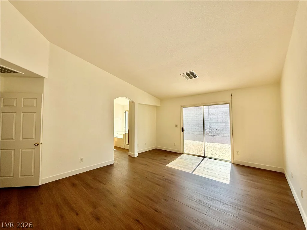 5929 Ferrell, North Las Vegas, NV 89031