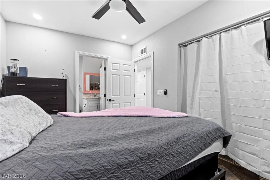 1608 Evans, North Las Vegas, NV 89030