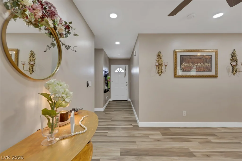 2715 Hacienda, Las Vegas, NV 89120