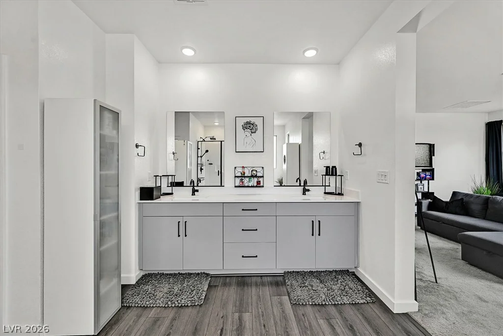 728 Emerson Creek, North Las Vegas, NV 89084