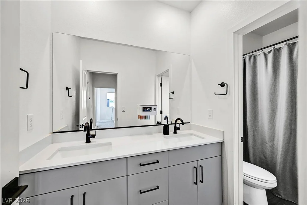 728 Emerson Creek, North Las Vegas, NV 89084