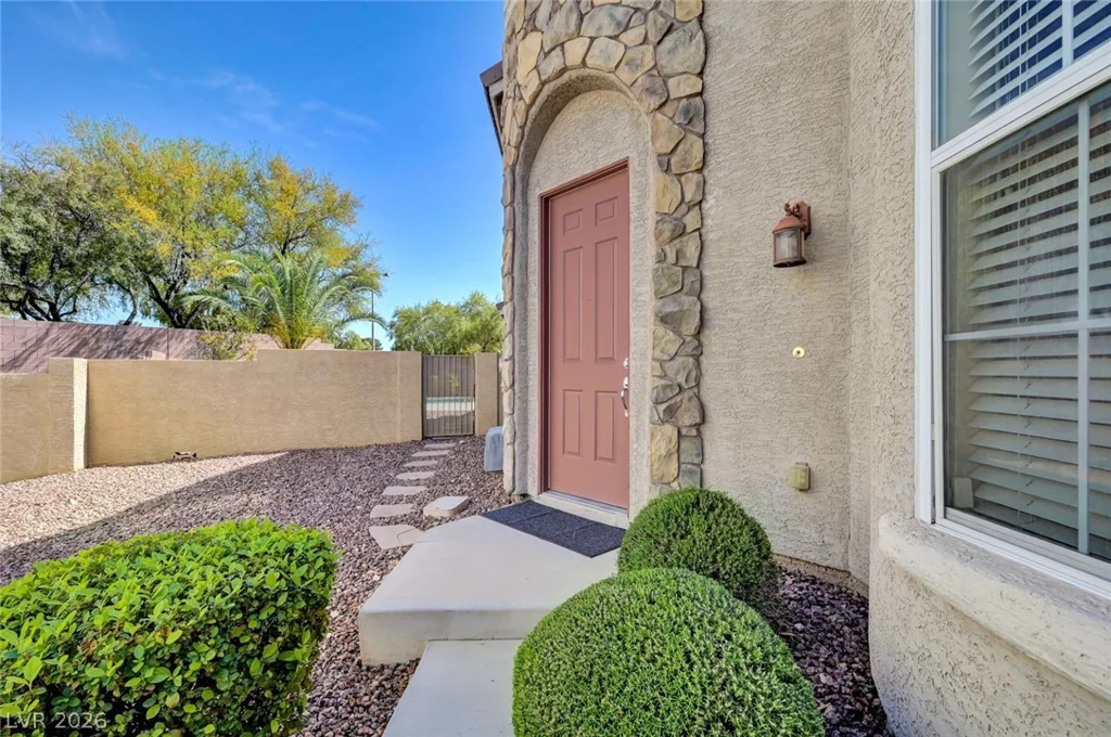 2460 Summer Home, Las Vegas, NV 89135
