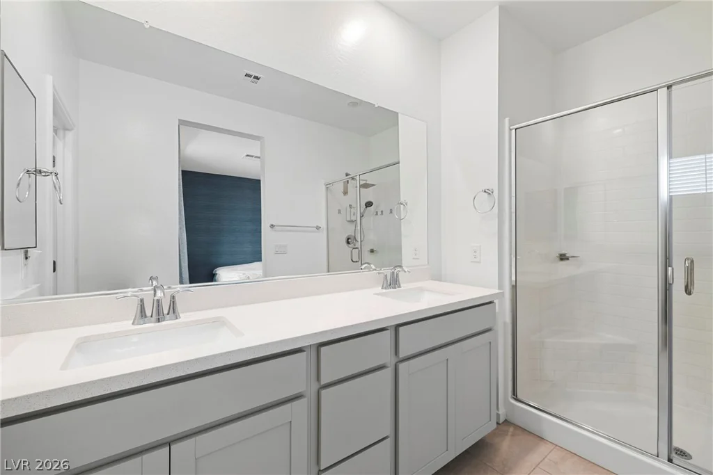 9996 Iron Creek, Las Vegas, NV 89178