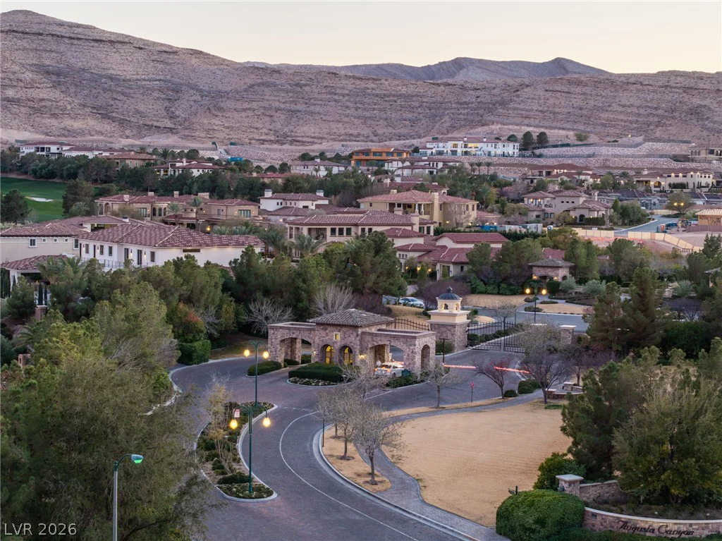 27 Olympia Canyon, Las Vegas, NV 89141