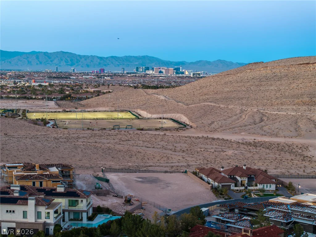 27 Olympia Canyon, Las Vegas, NV 89141