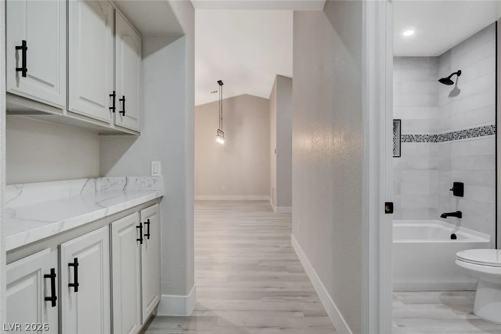 3104 Hayden, Las Vegas, NV 89134