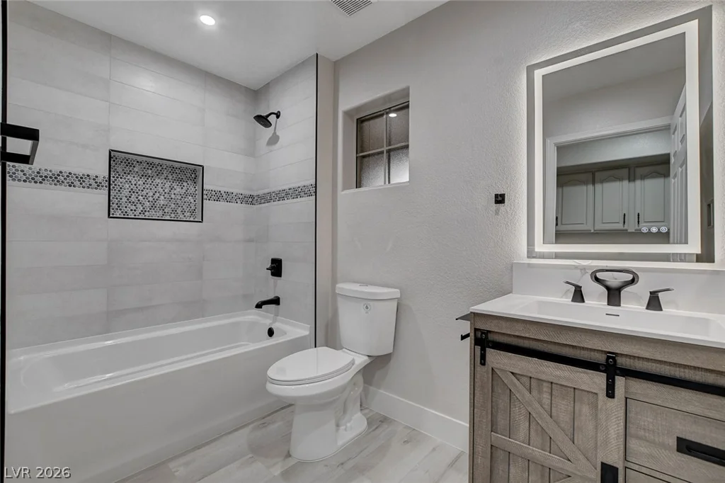 3104 Hayden, Las Vegas, NV 89134