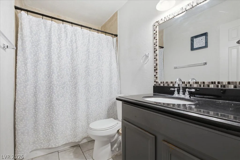 6148 Camino De Rosa, Las Vegas, NV 89108
