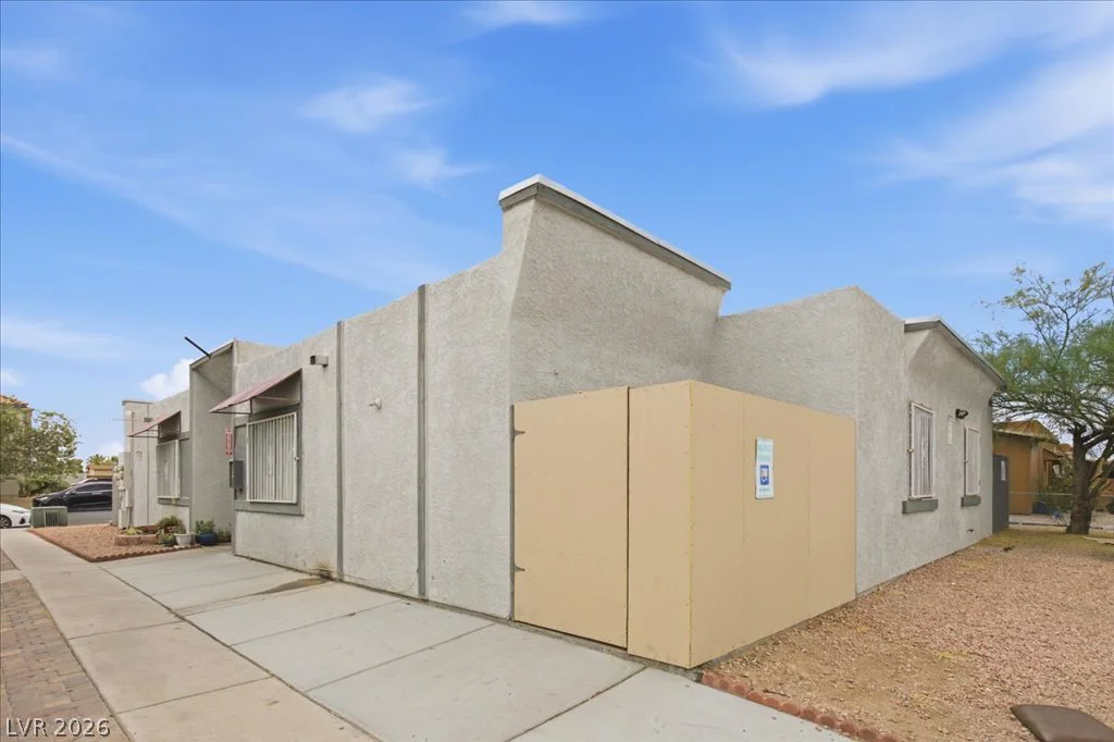 6148 Camino De Rosa, Las Vegas, NV 89108
