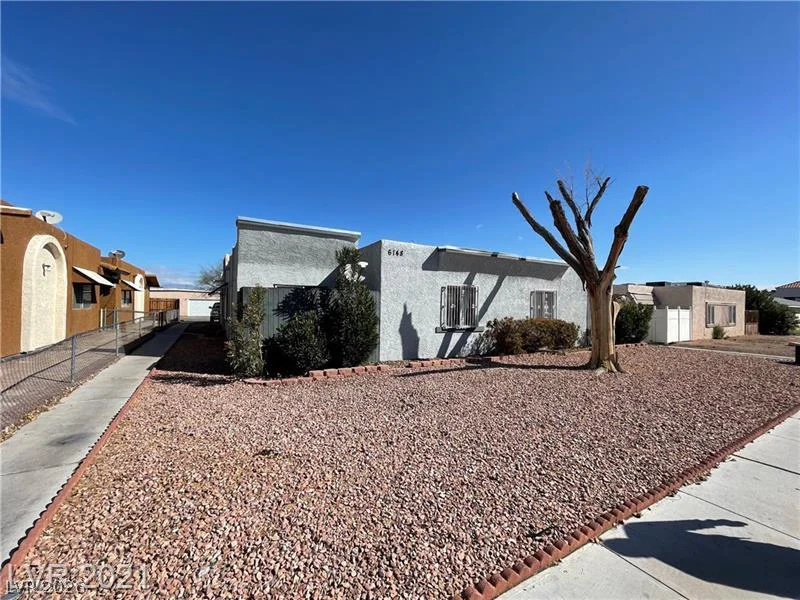6148 Camino De Rosa, Las Vegas, NV 89108