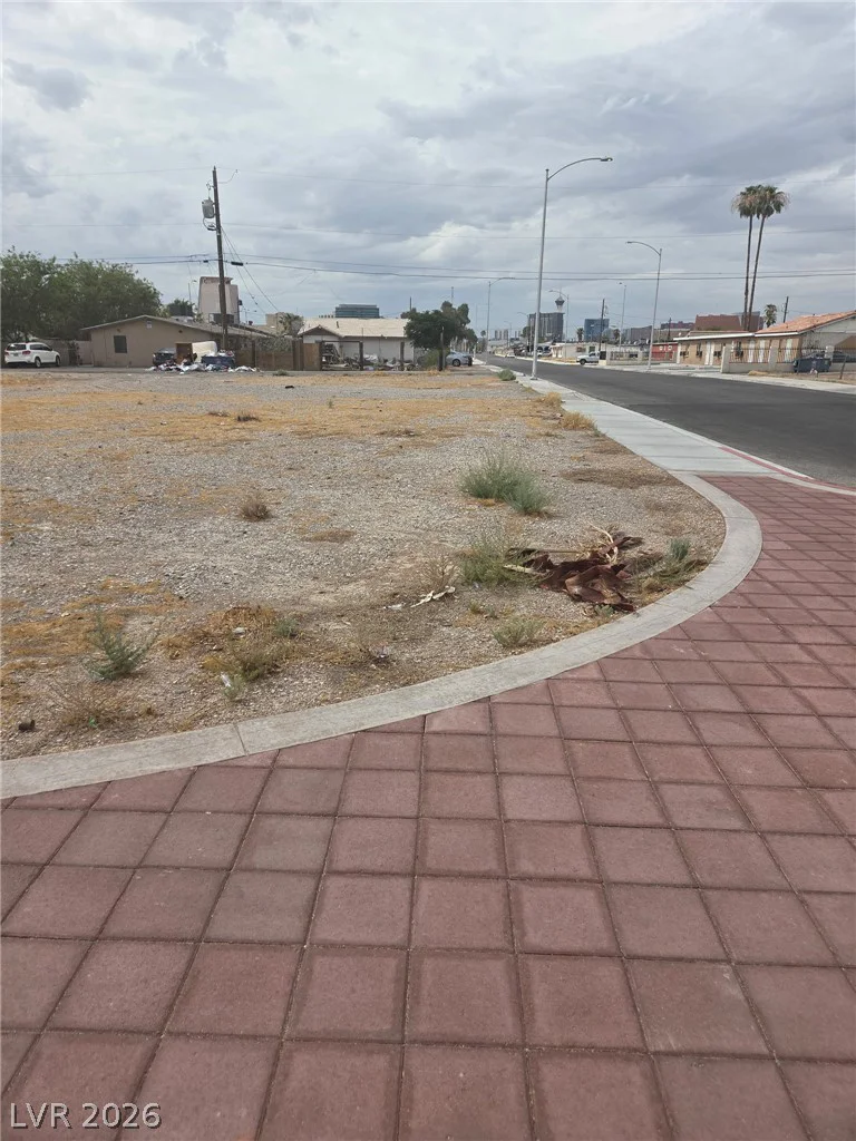 JACKSON, Las Vegas, NV 89106
