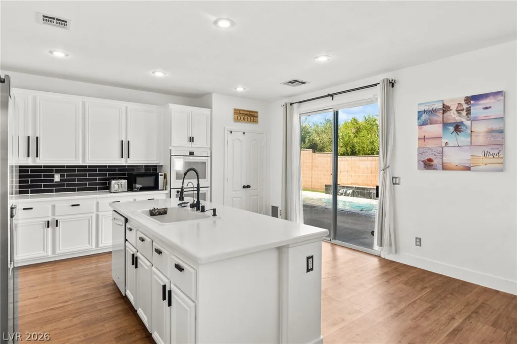 3058 Archdale, Las Vegas, NV 89135