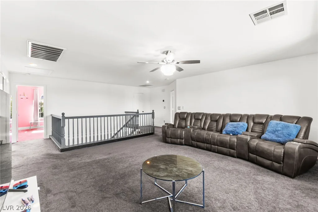 3058 Archdale, Las Vegas, NV 89135