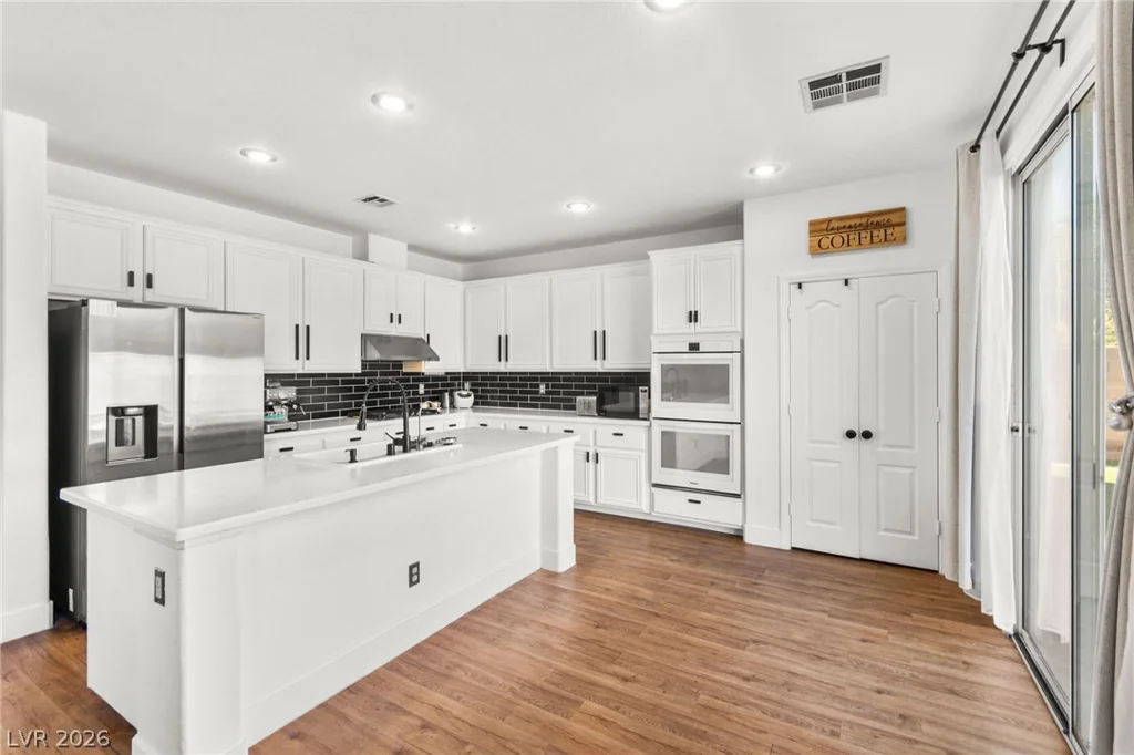 3058 Archdale, Las Vegas, NV 89135